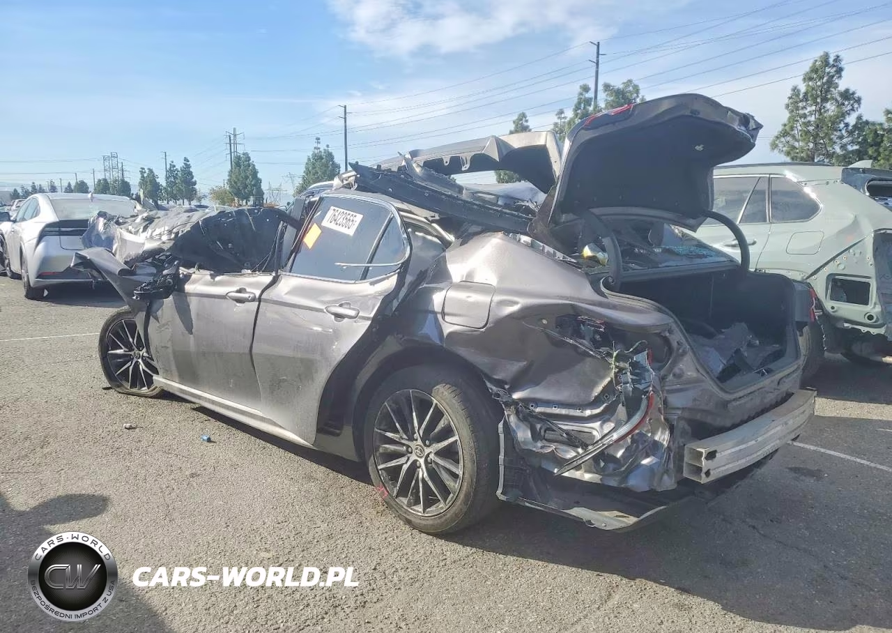 2021 Toyota Camry Se VIN:4T1G11AK9MU560840 - 3