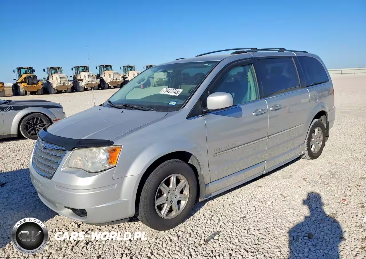 2010 Chrysler Town & Country Touring