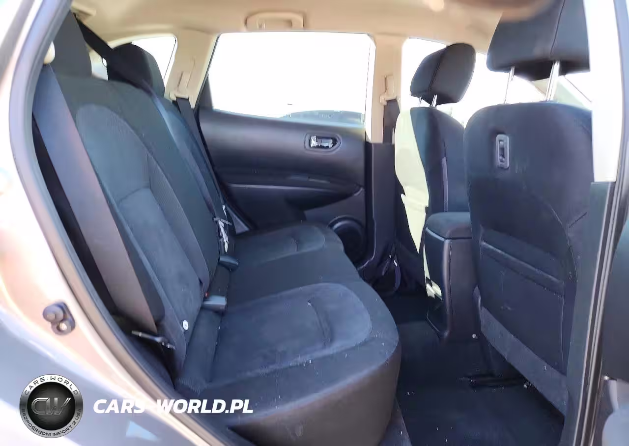 2014 Nissan Rogue Select S VIN:JN8AS5MT3EW101347 - 11