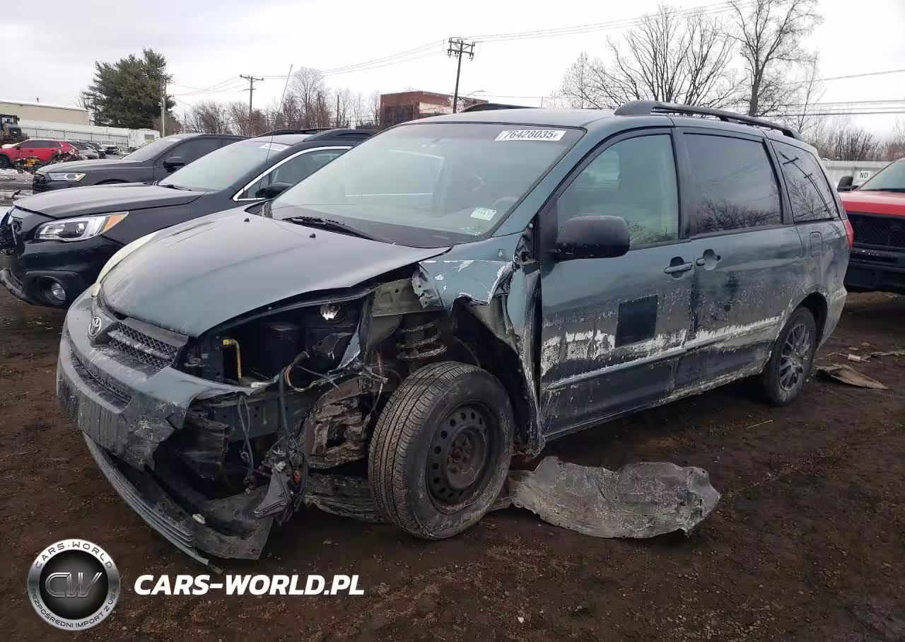 2005 Toyota Sienna Ce