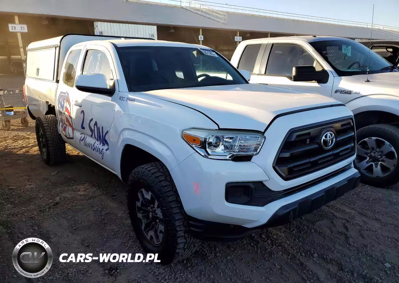 2017 Toyota Tacoma Sr VIN:5TFRX5GN9HX090950 - 4
