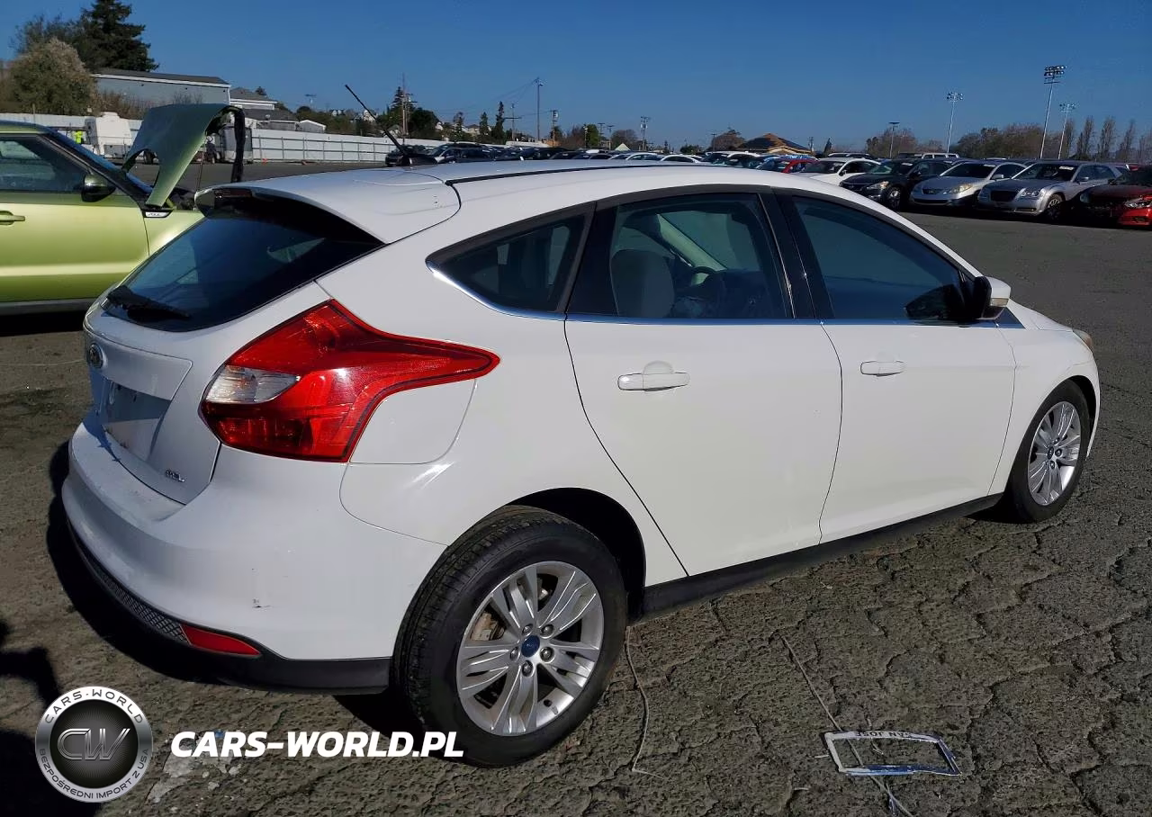 2012 Ford Focus Sel VIN:1FAHP3M25CL416534 - 3