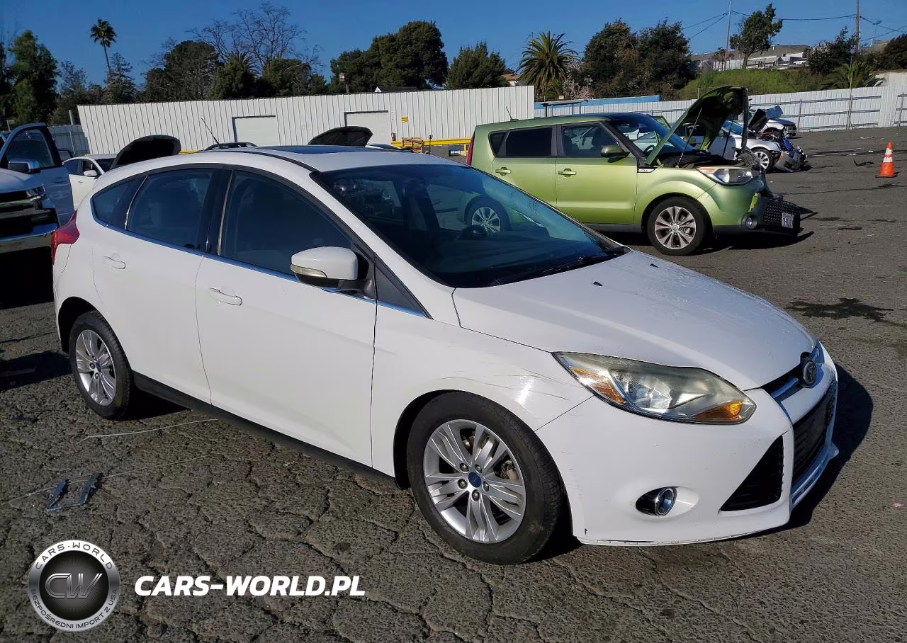 2012 Ford Focus Sel VIN:1FAHP3M25CL416534 - 4