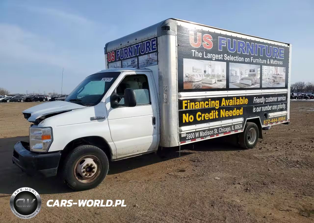 2018 Ford E350 Box Truck