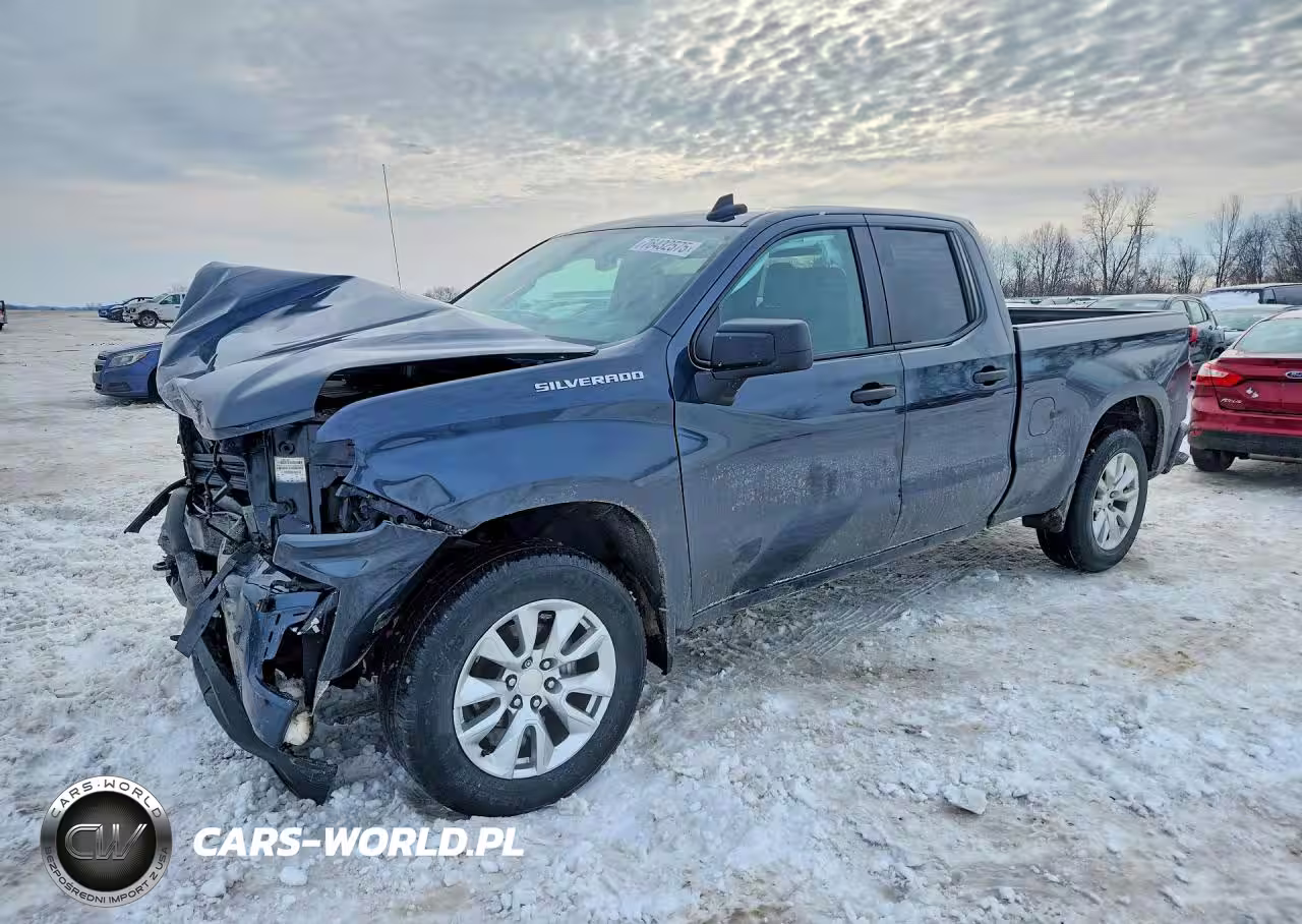 2021 Chevrolet Silverado K1500 Custom