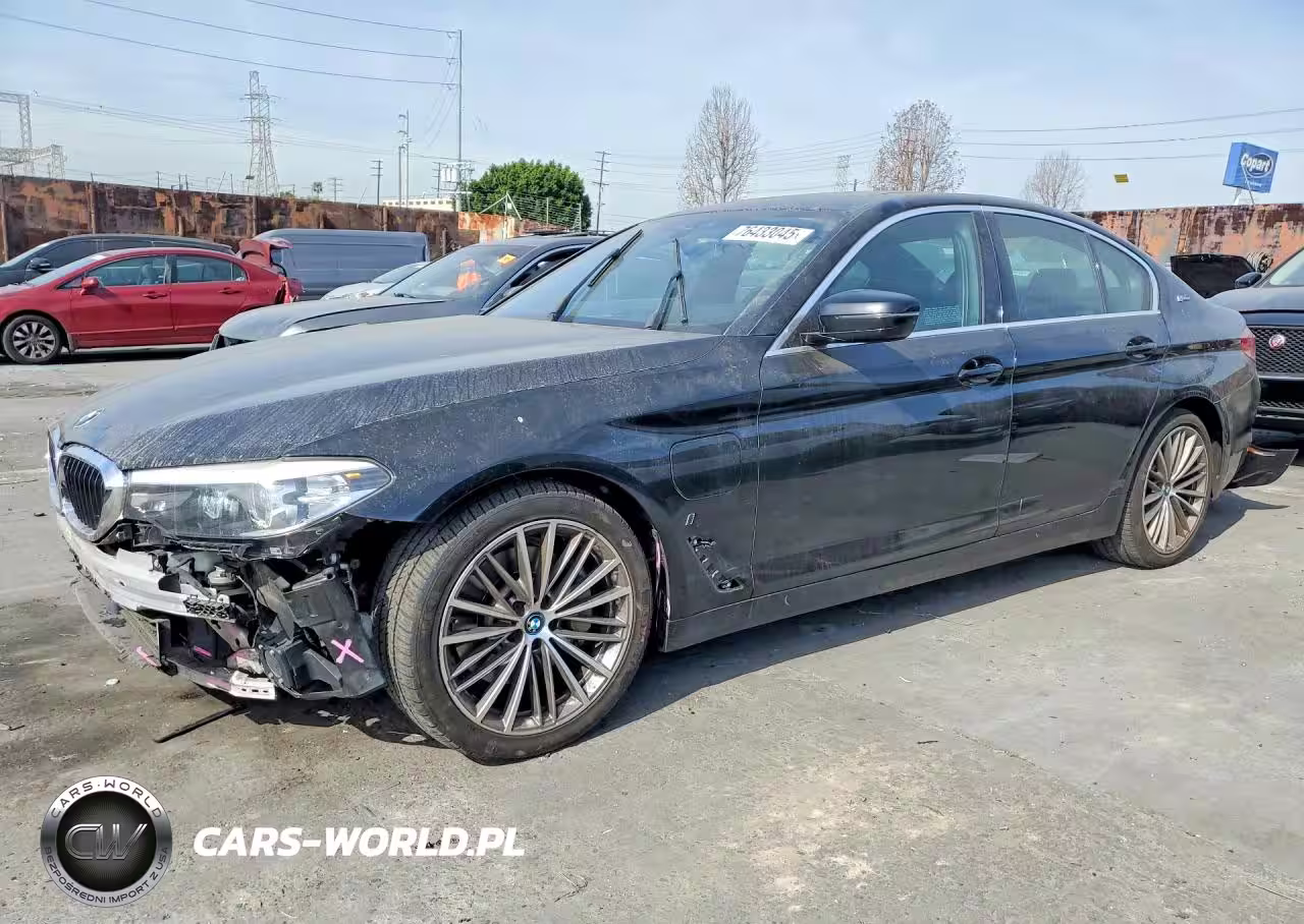 2019 BMW 530E