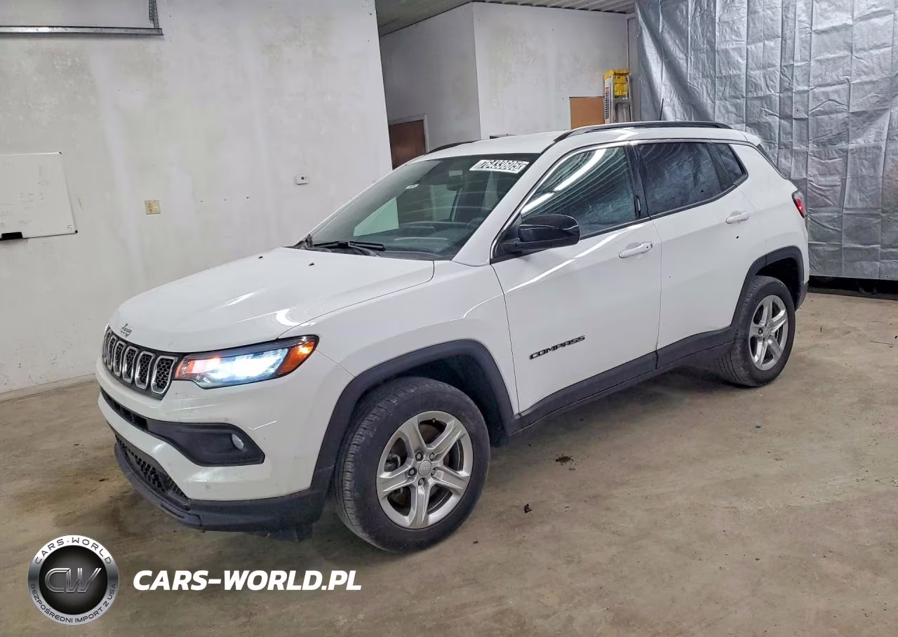 2023 Jeep Compass Latitude