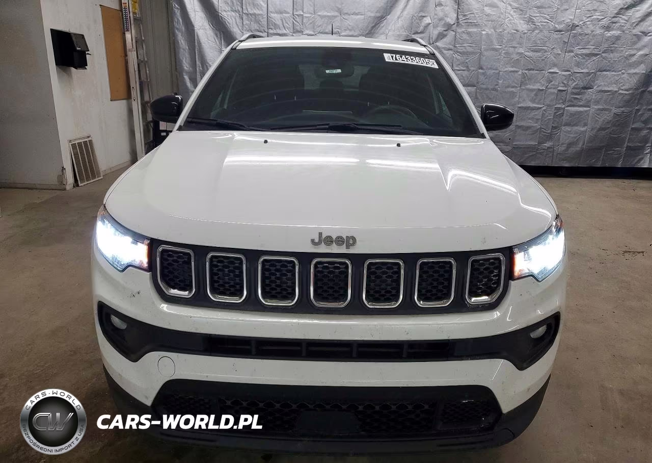 2023 Jeep Compass Latitude VIN:3C4NJDBN2PT515002 - 5