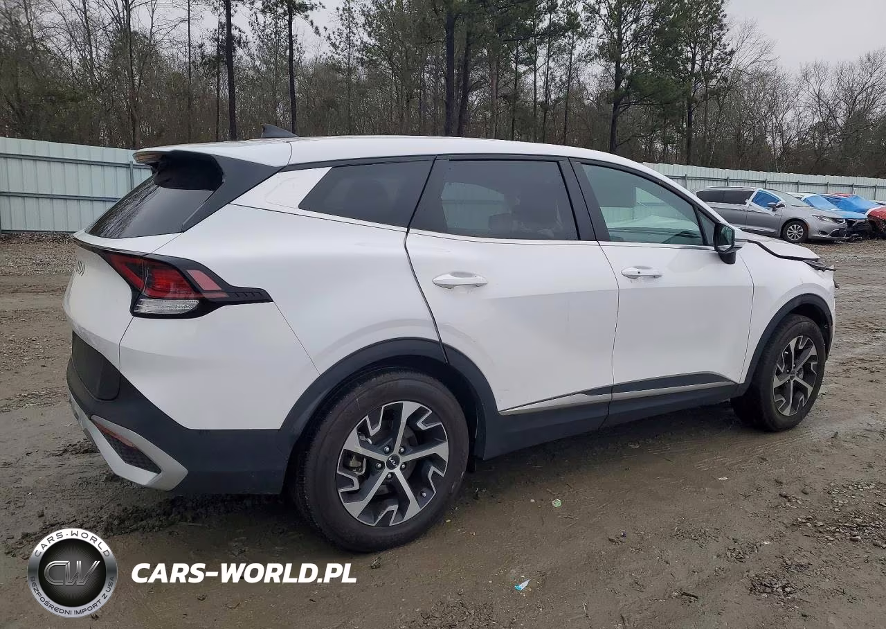2025 Kia Sportage Ex VIN:5XYK33DF6SG296848 - 3