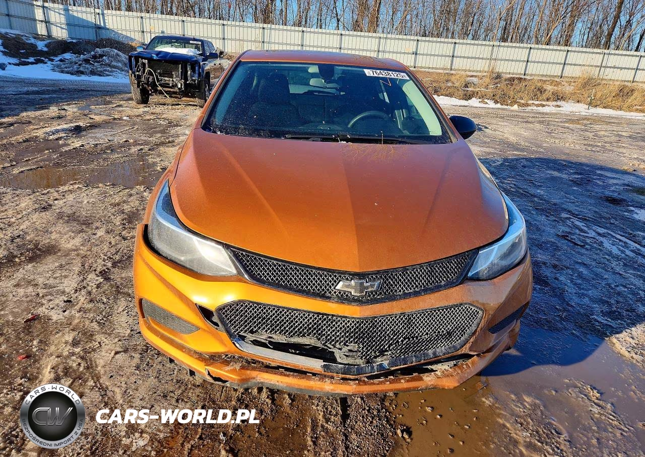 2017 Chevrolet Cruze Lt VIN:3G1BE6SM7HS540844 - 5