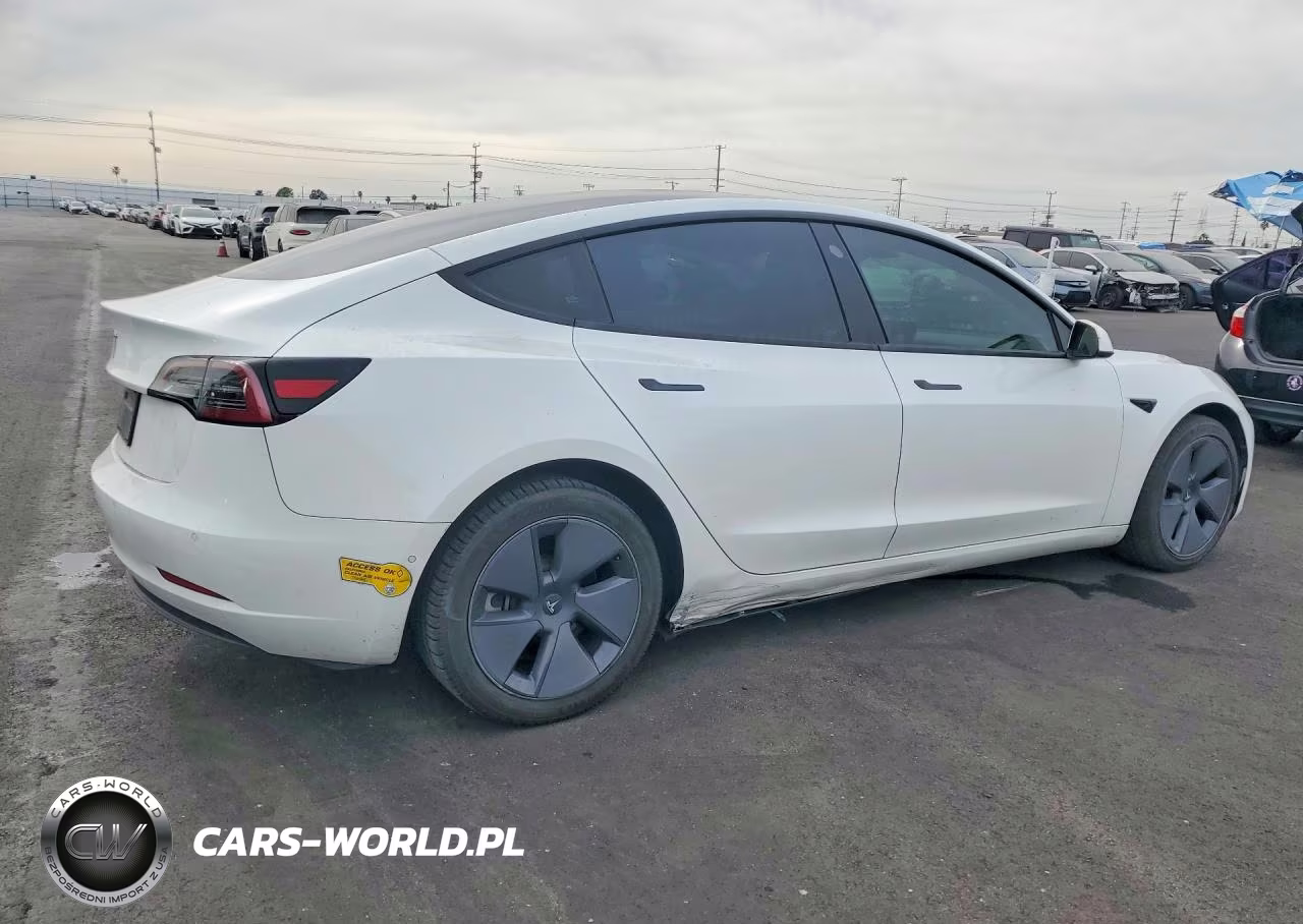 2022 Tesla Model 3 VIN:5YJ3E1EA9NF110186 - 3