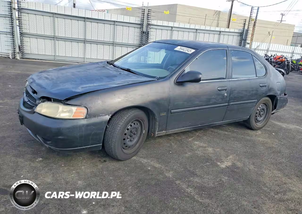 2001 Nissan Altima Xe