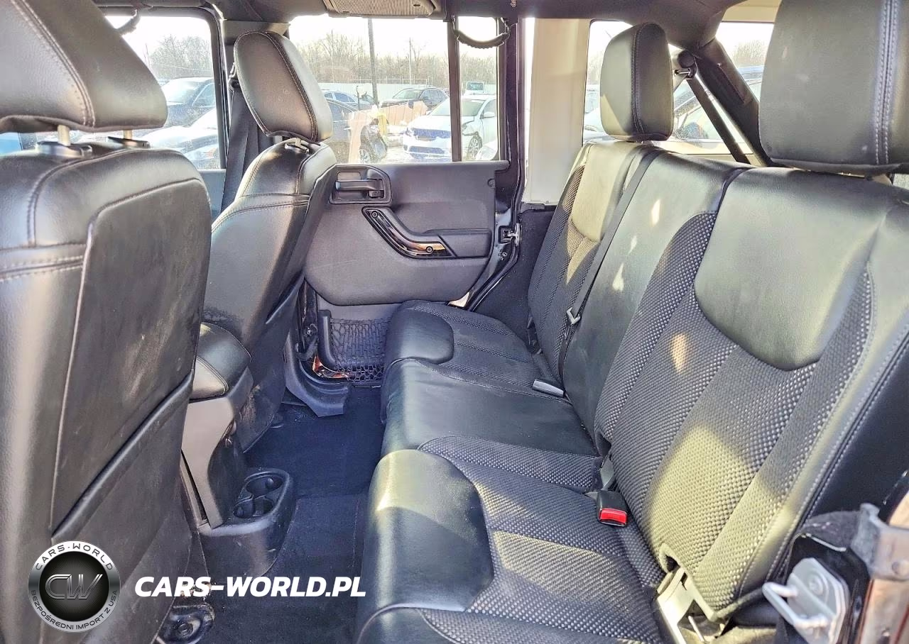 2016 Jeep Wrangler Unlimited Sahara VIN:1C4BJWEG5GL193320 - 11