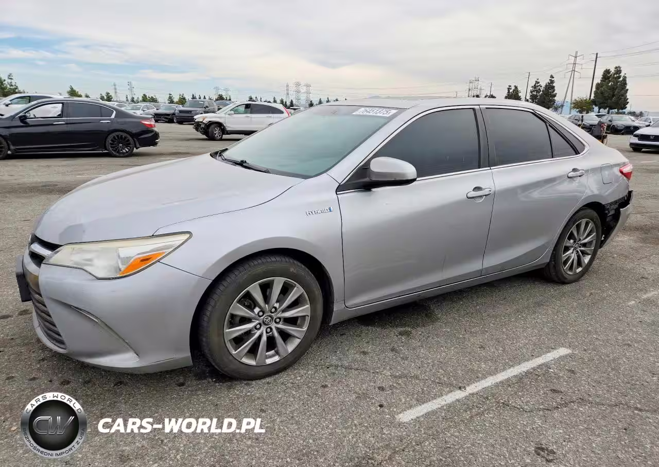 2017 Toyota Camry Hybrid Xle