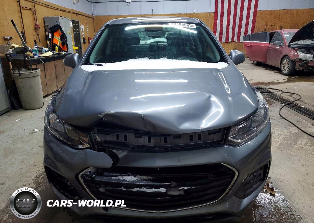 2020 Chevrolet Trax Ls VIN:3GNCJKSBXLL258724 - 5