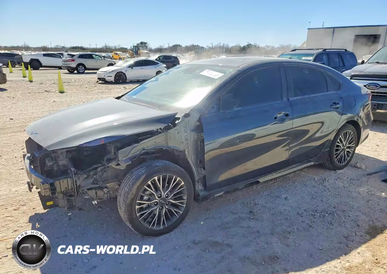 2024 Kia Forte Gt Line