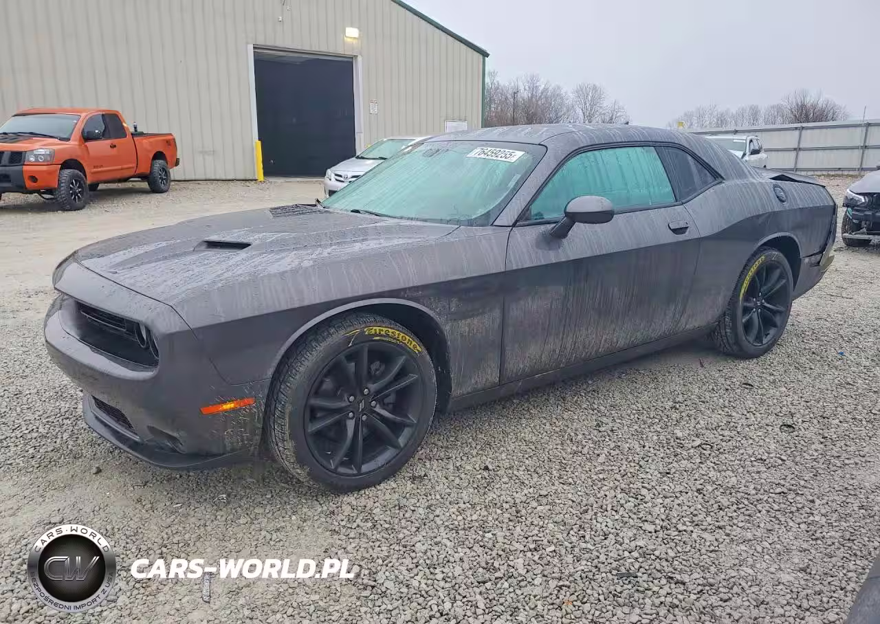 2018 Dodge Challenger Sxt
