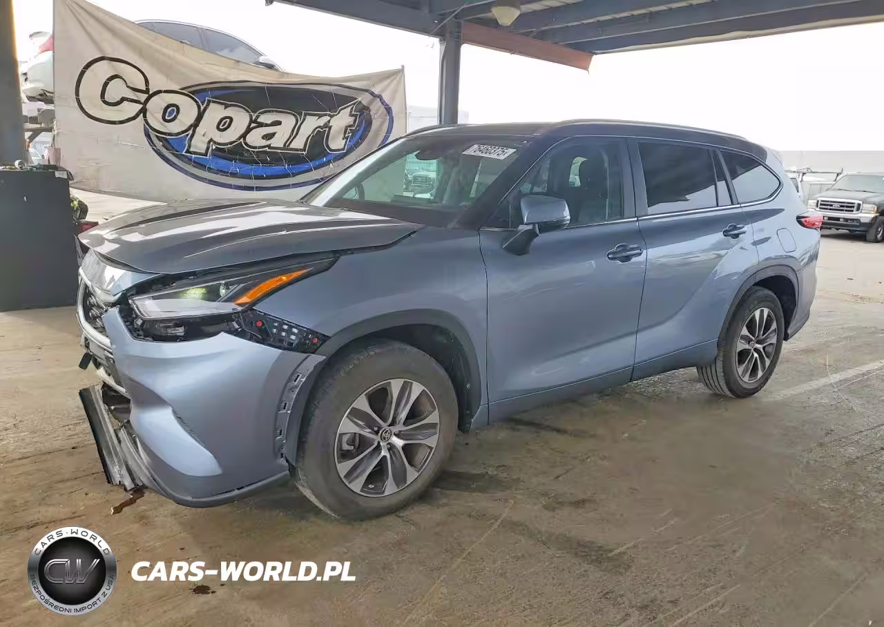2023 Toyota Highlander Xle