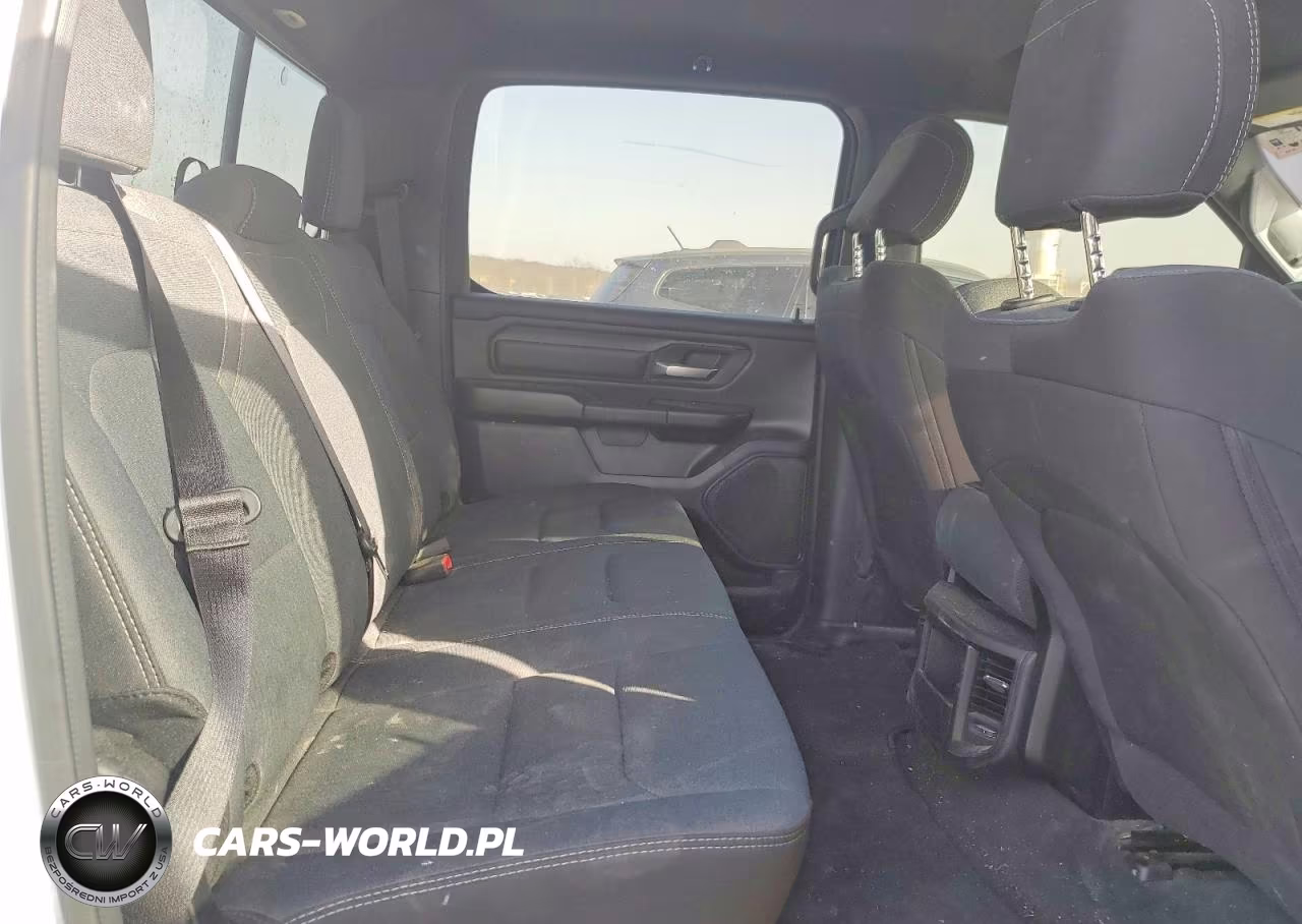 2024 Ram 1500 Tradesman VIN:1C6SRFGT6RN159209 - 10