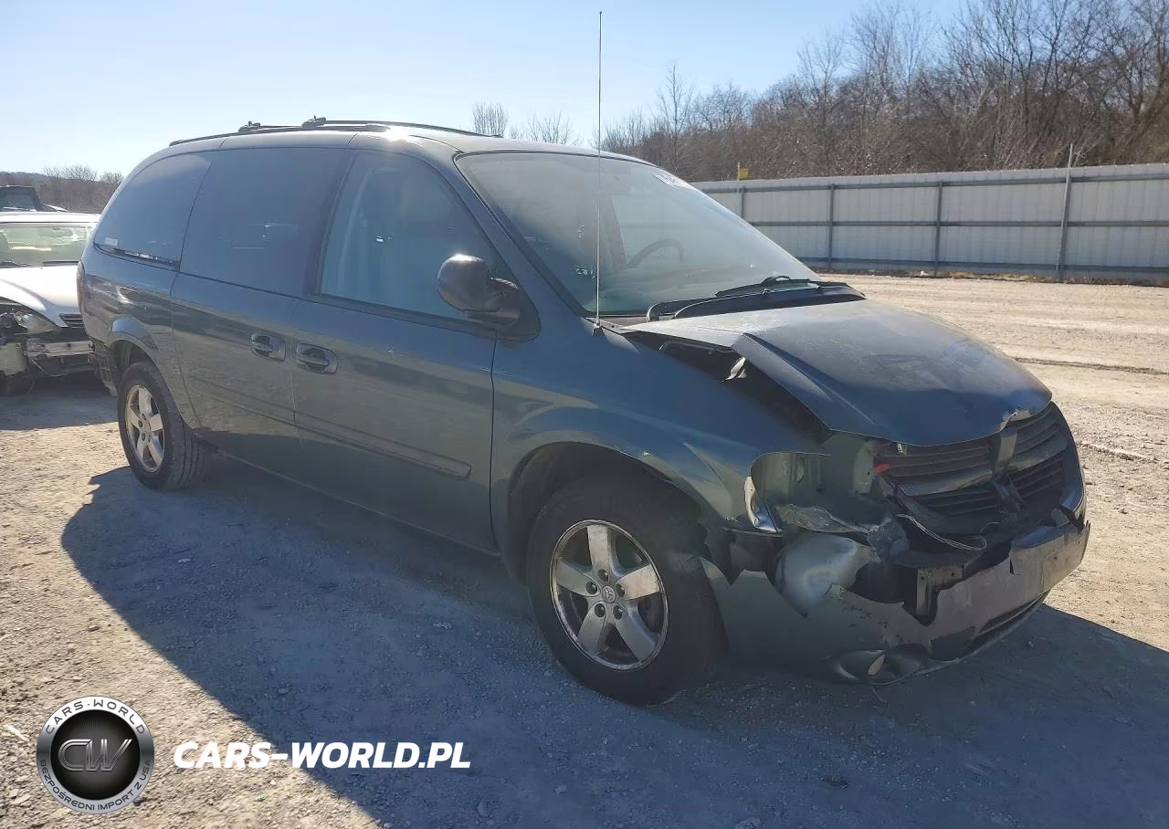 2005 Dodge Grand Caravan Sxt VIN:2D4GP44L75R218197 - 4