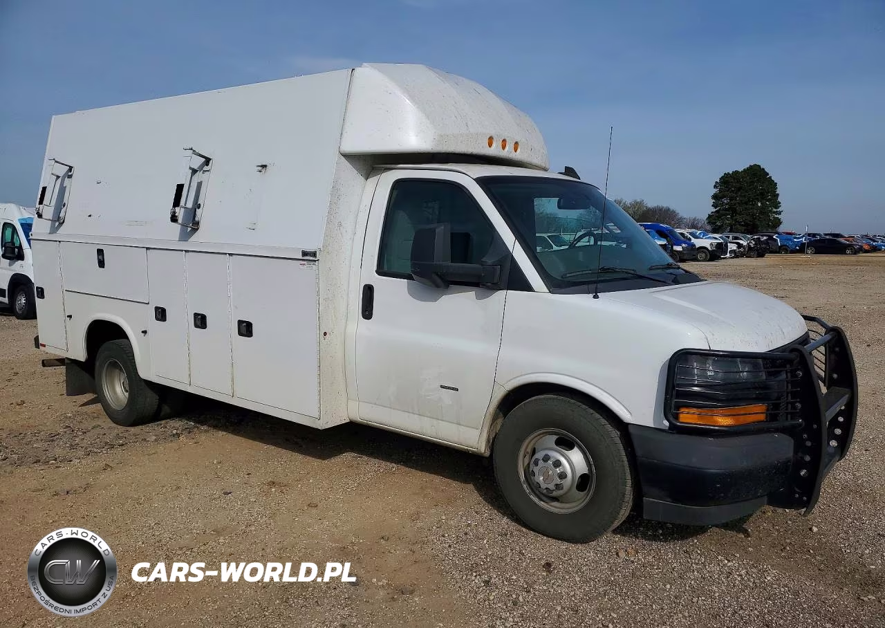2019 Chevrolet Express Utility - Service Truck VIN:1GB3GSCG6K1356256 - 4