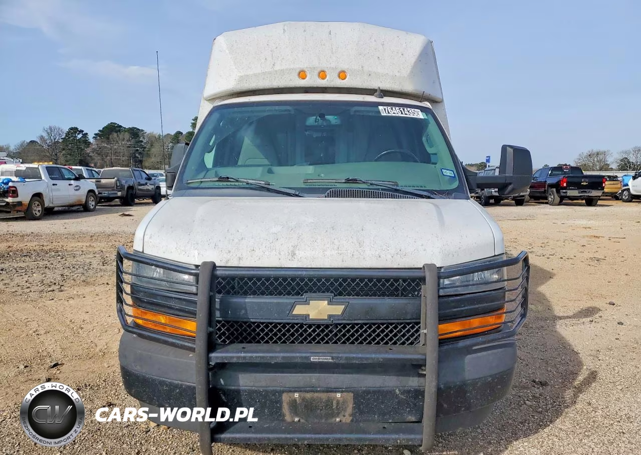 2019 Chevrolet Express Utility - Service Truck VIN:1GB3GSCG6K1356256 - 5