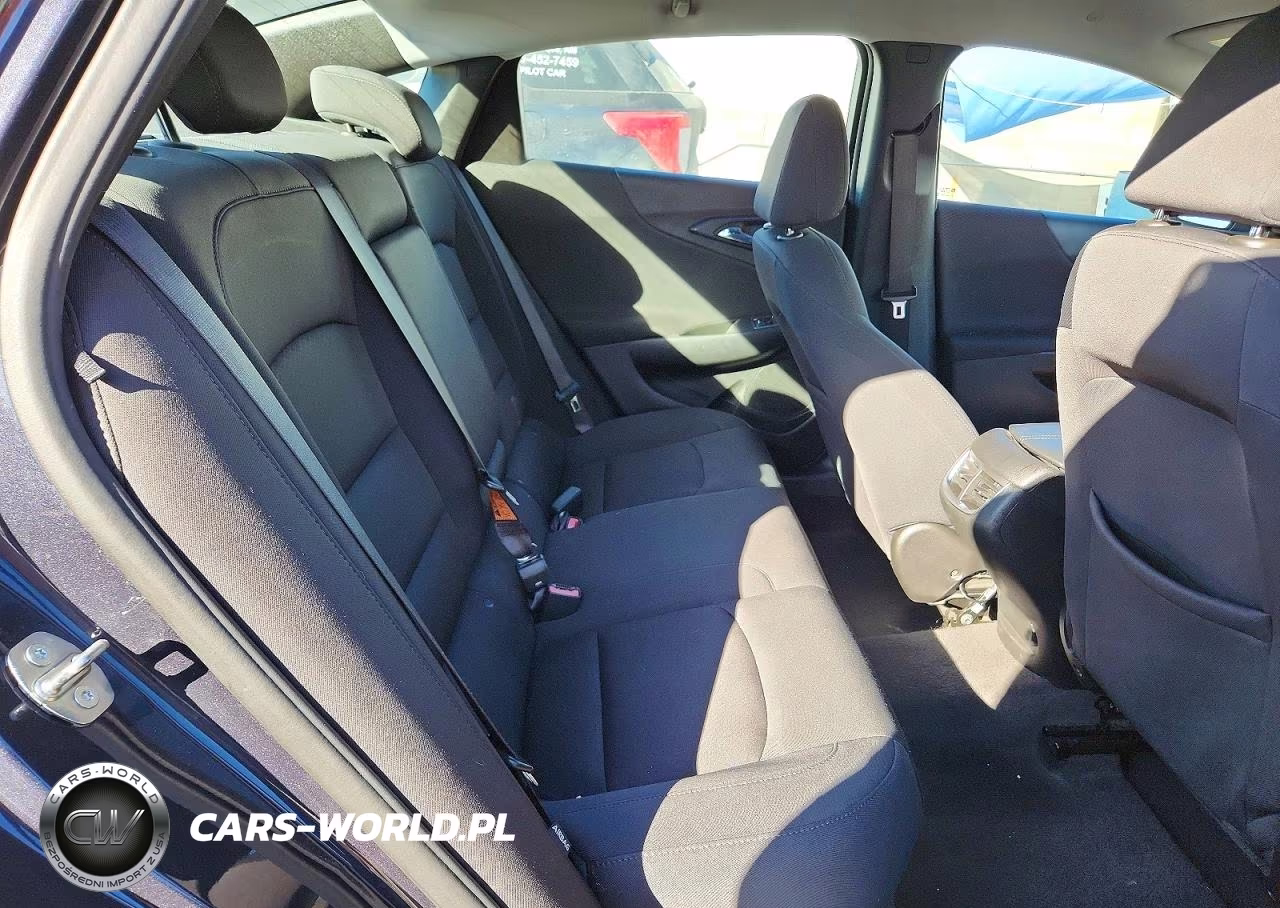 2022 Chevrolet Malibu Lt VIN:1G1ZD5STXNF130378 - 10