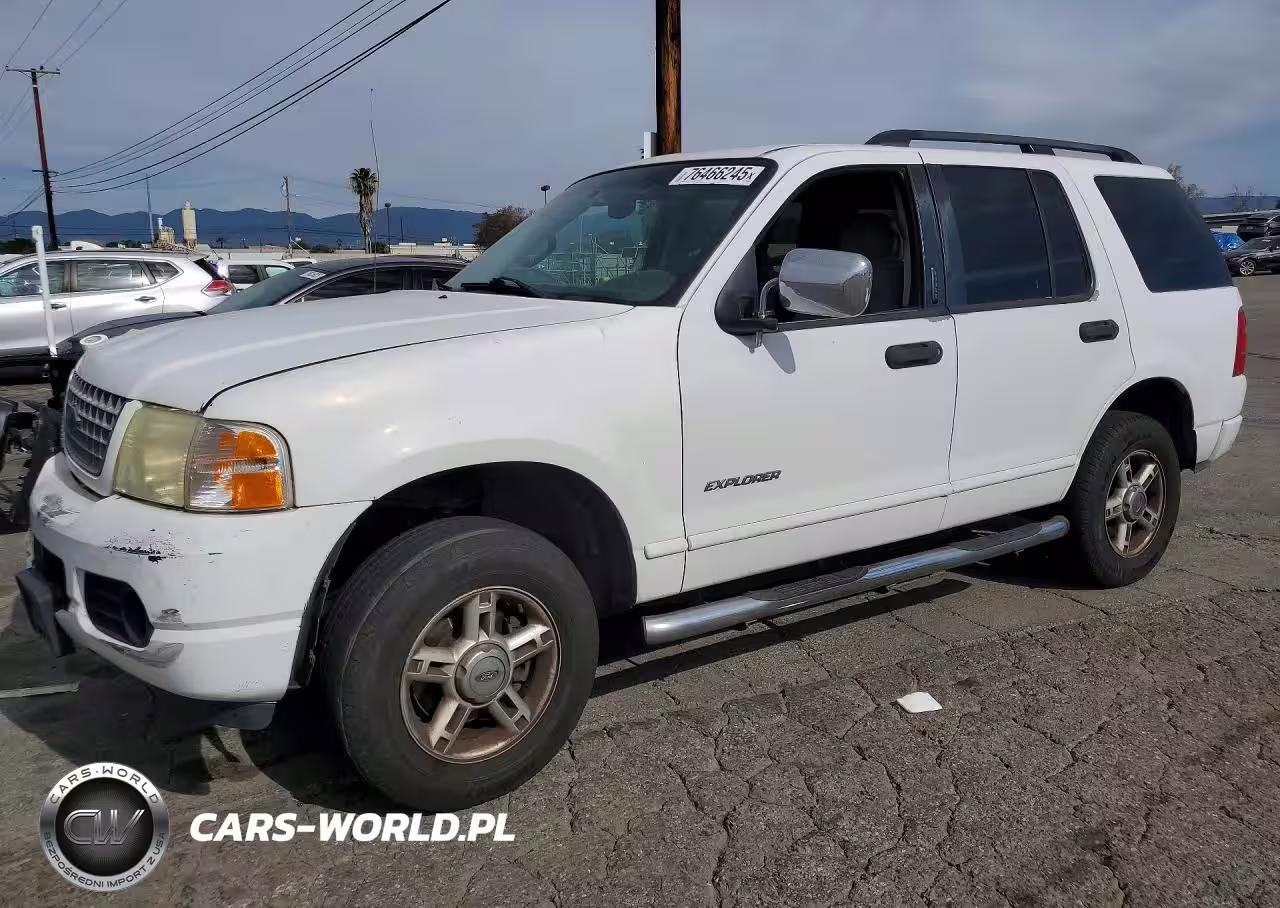 2004 Ford Explorer Xlt
