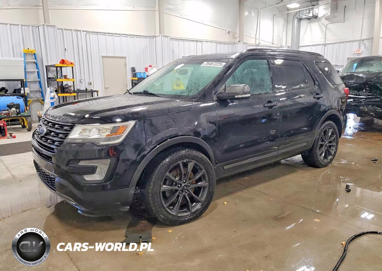 2017 Ford Explorer Xlt – zdjęcie 1 z 13