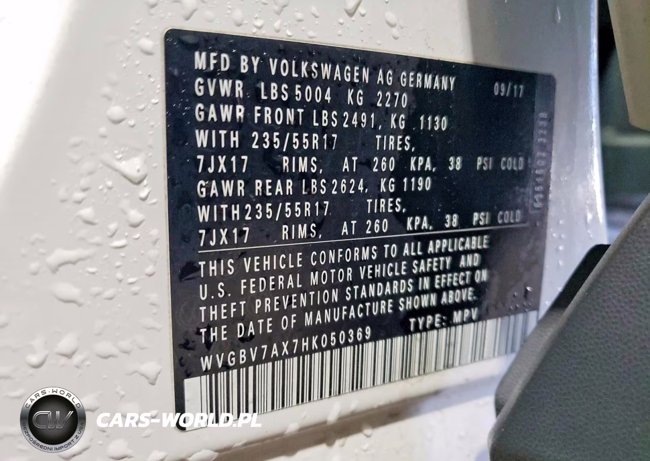 2017 Volkswagen Tiguan S VIN:WVGBV7AX7HK050369 - 13