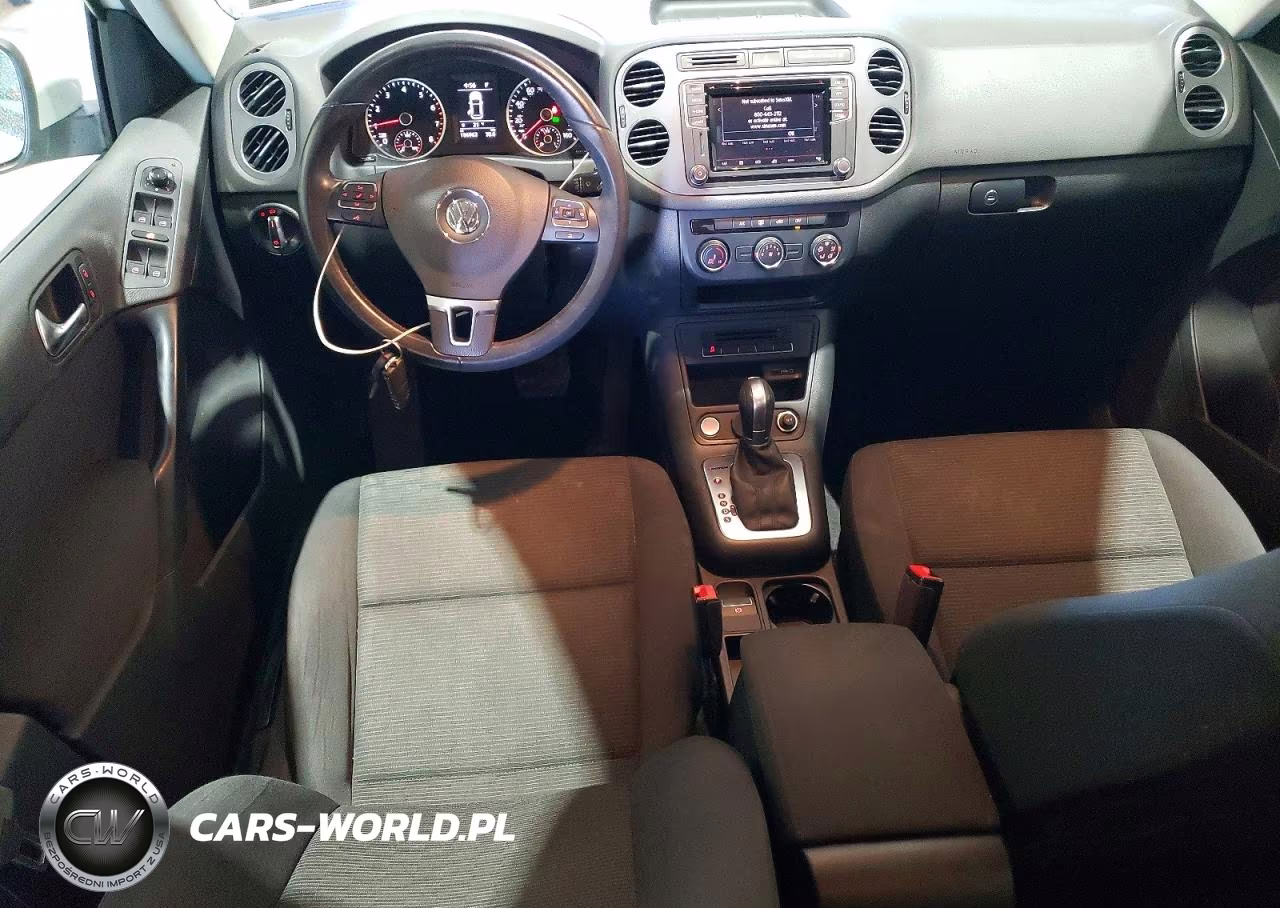 2017 Volkswagen Tiguan S VIN:WVGBV7AX7HK050369 - 8