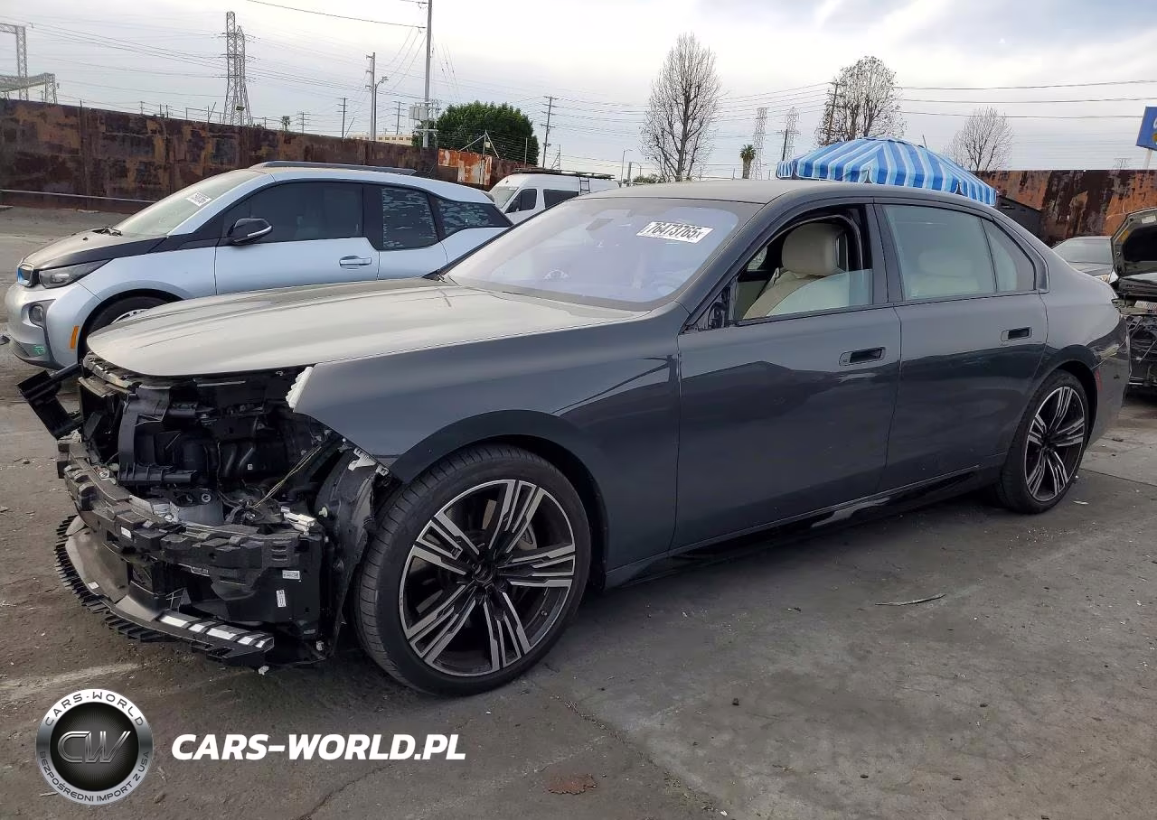 2024 BMW 760 Xi