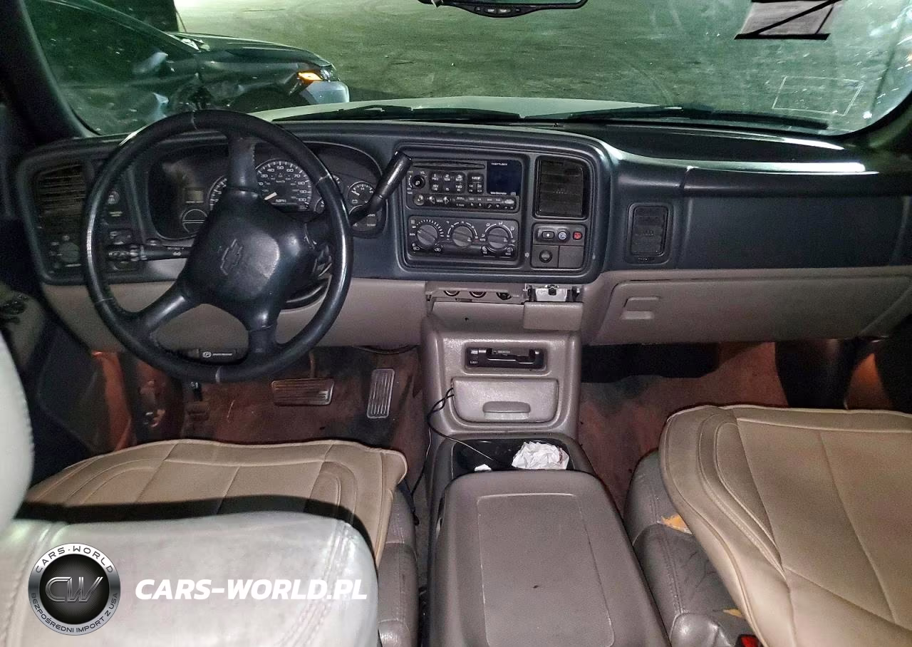 2002 Chevrolet Suburban C VIN:1GNEC16T02J238066 - 8
