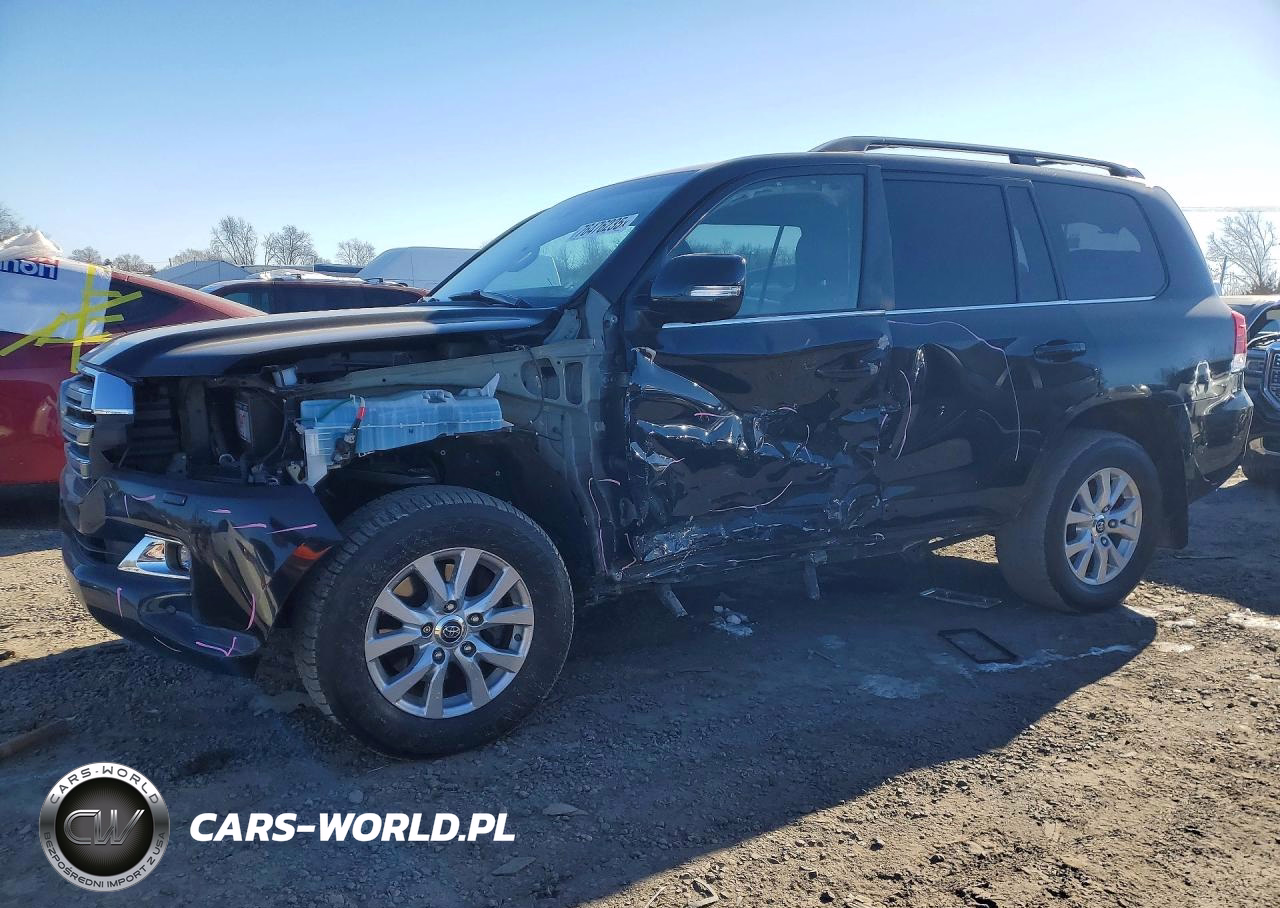 2018 Toyota Land Cruiser