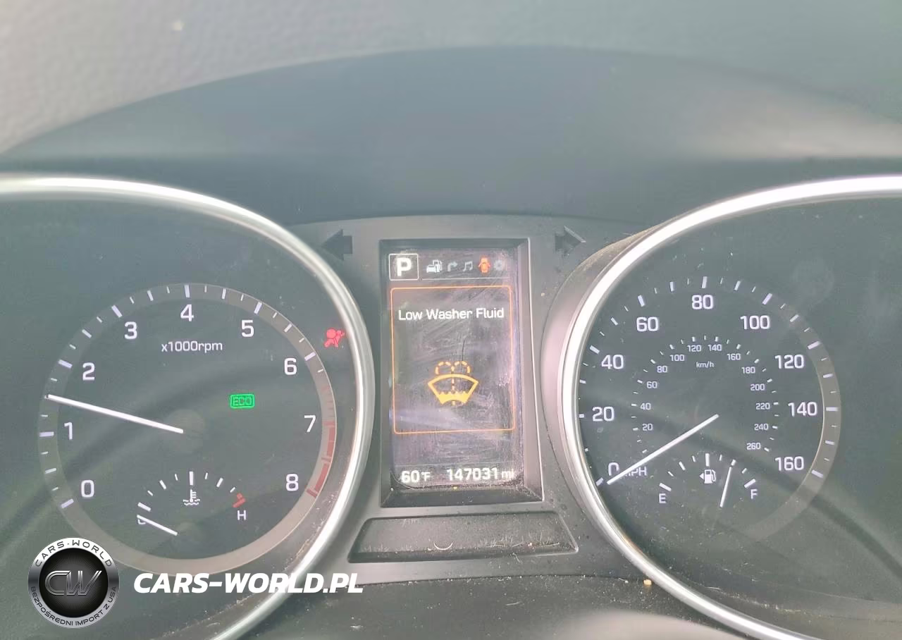 2017 Hyundai Santa Fe Sport 2.0T Ultimate VIN:5XYZW4LA3HG447445 - 9