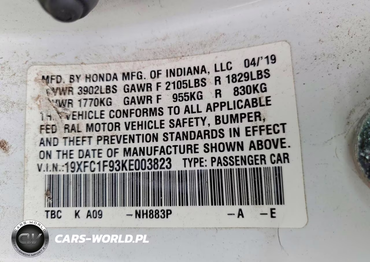 2019 Honda Civic Touring VIN:19XFC1F93KE003823 - 13
