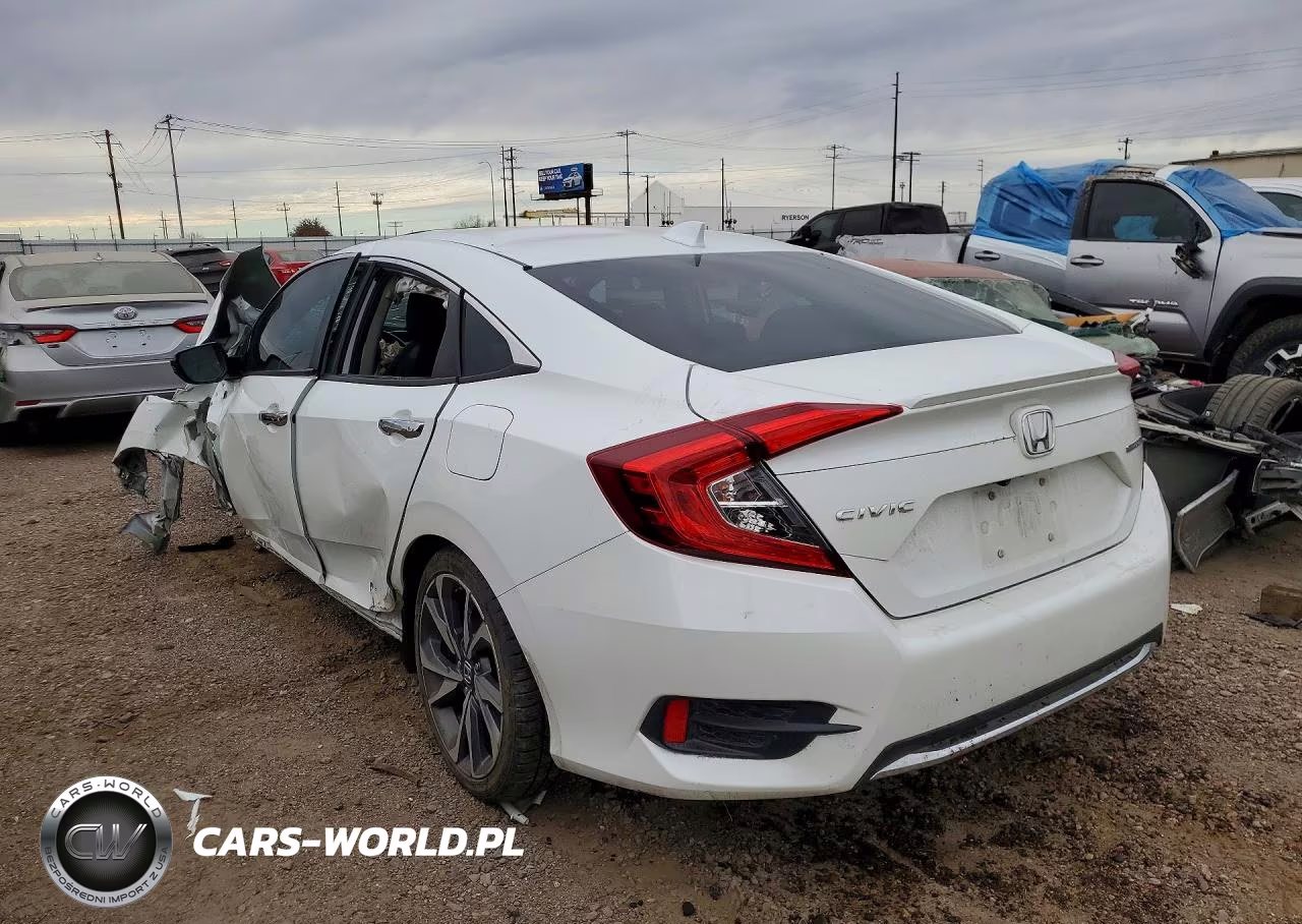 2019 Honda Civic Touring VIN:19XFC1F93KE003823 - 2