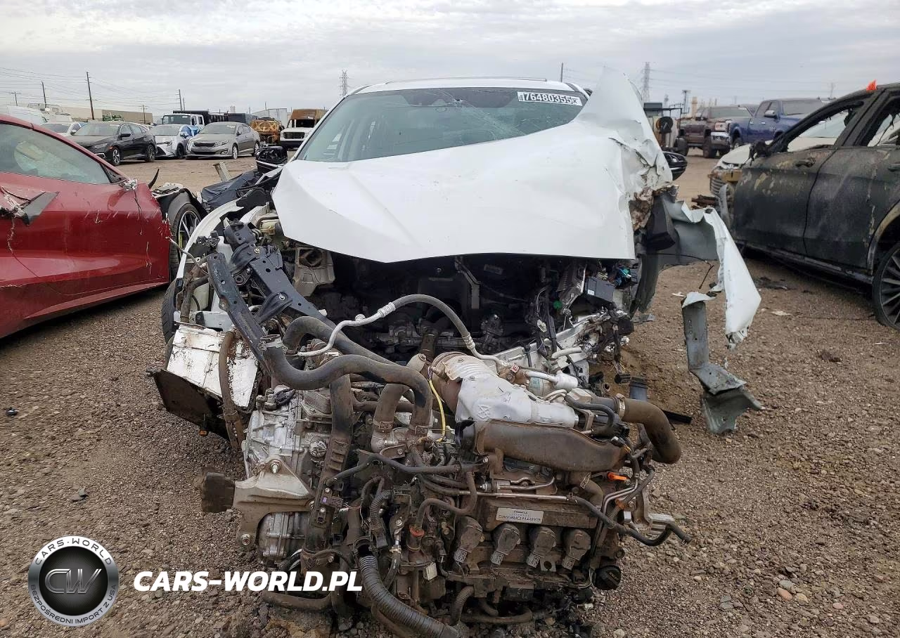 2019 Honda Civic Touring VIN:19XFC1F93KE003823 - 5