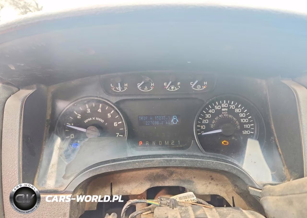 2012 Ford F150 VIN:1FTMF1CM2CKD64806 - 9