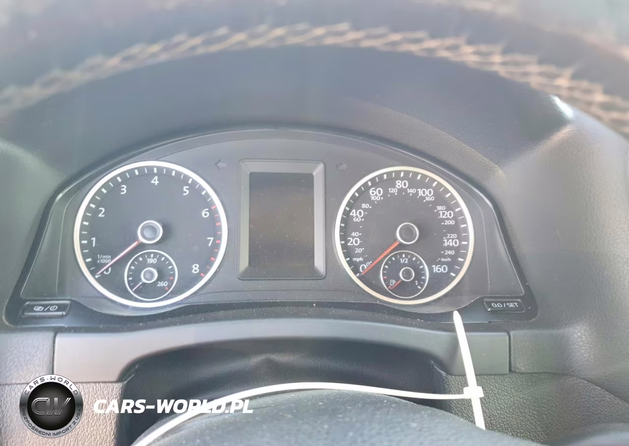 2014 Volkswagen Tiguan S VIN:WVGBV3AXXEW528412 - 9