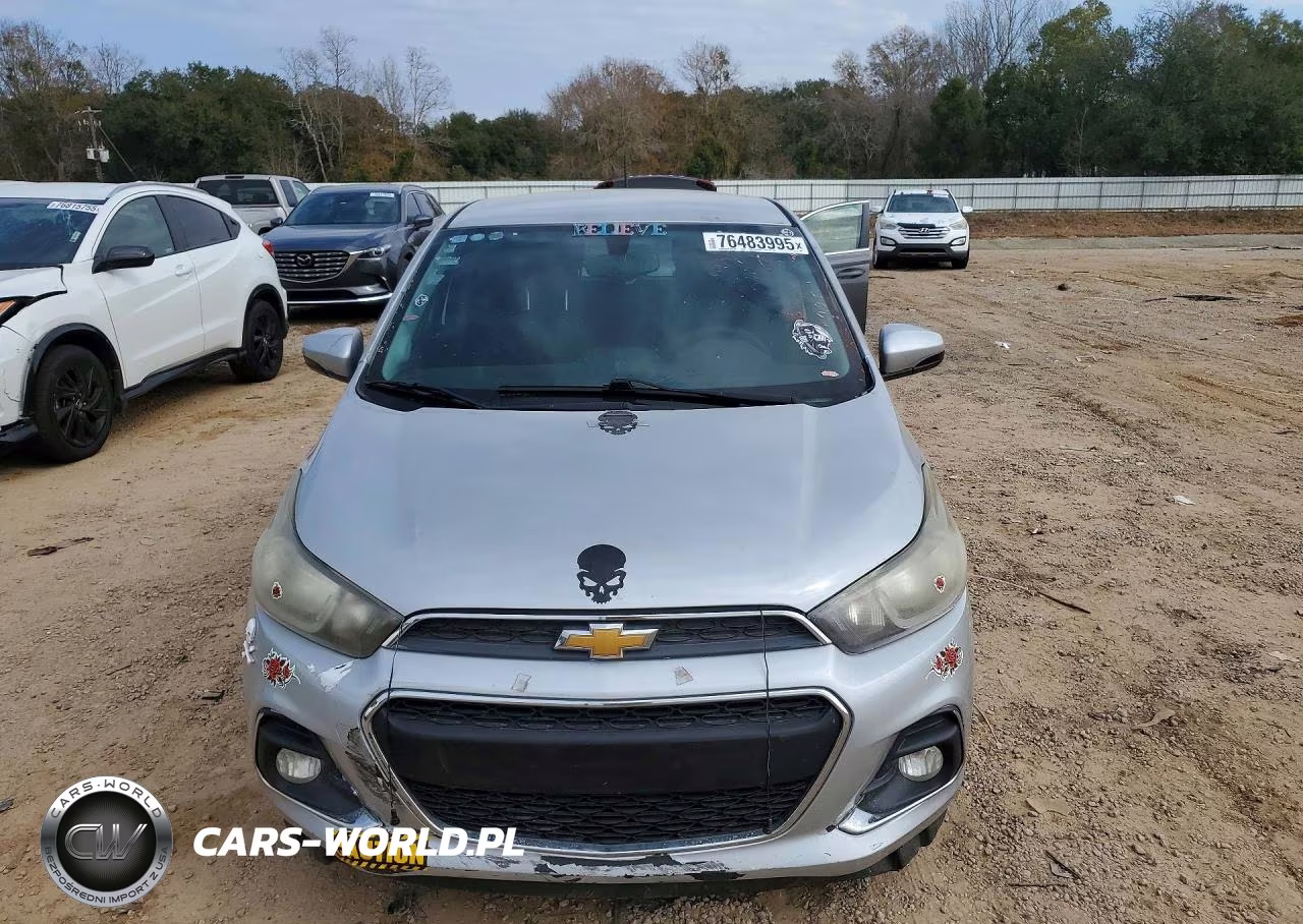 2018 Chevrolet Spark 1Lt VIN:KL8CD6SA5JC437995 - 5