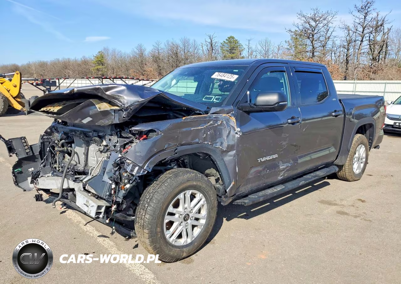 2022 Toyota Tundra Crewmax Sr