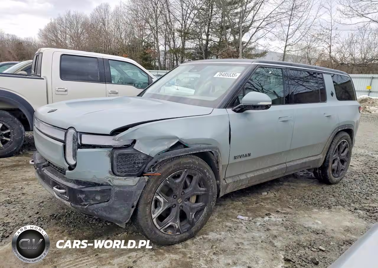 2023 Rivian R1S Adventure