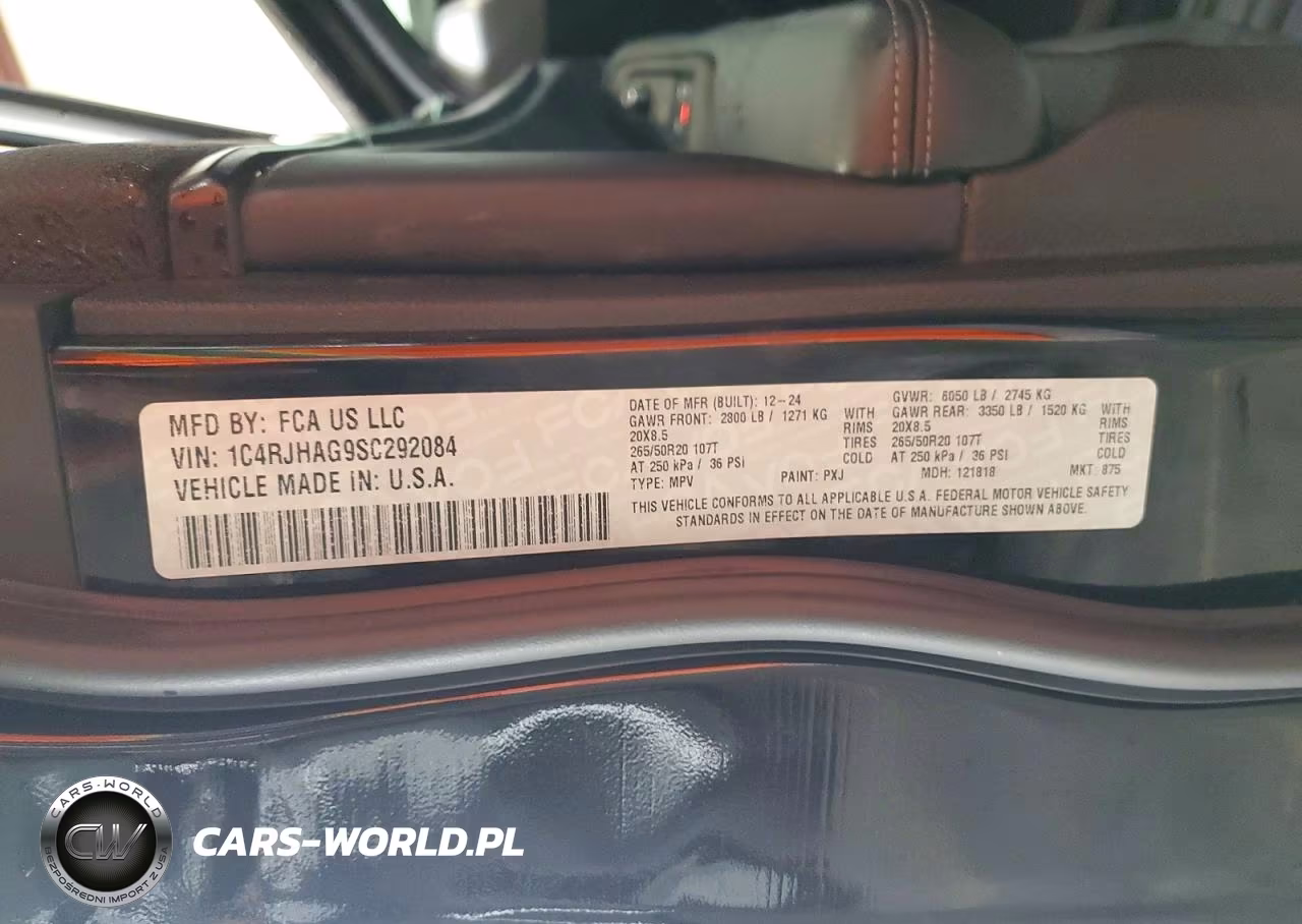 2025 Jeep Grand Cherokee Laredo VIN:1C4RJHAG9SC292084 - 13