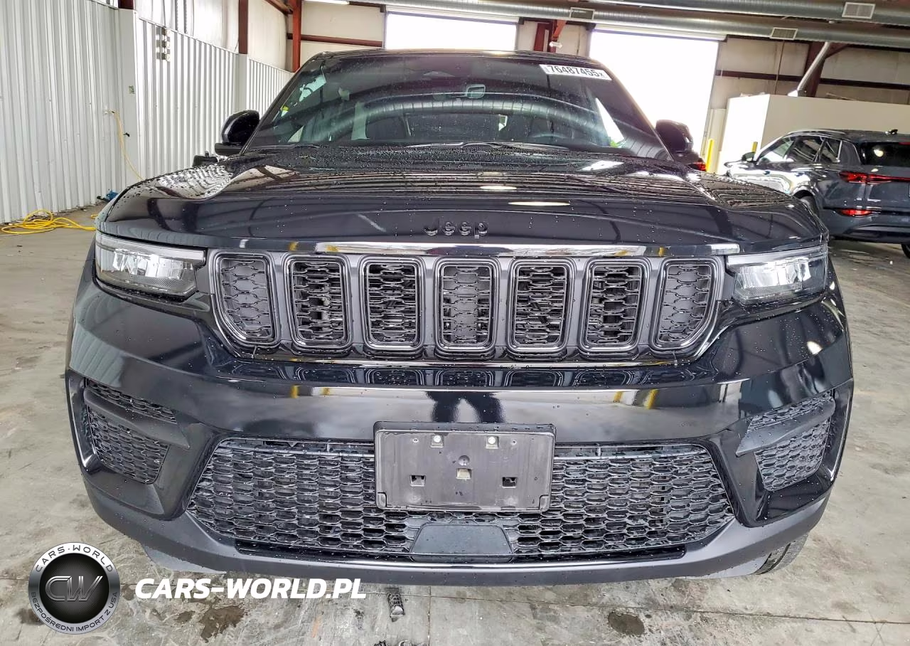 2025 Jeep Grand Cherokee Laredo VIN:1C4RJHAG9SC292084 - 5