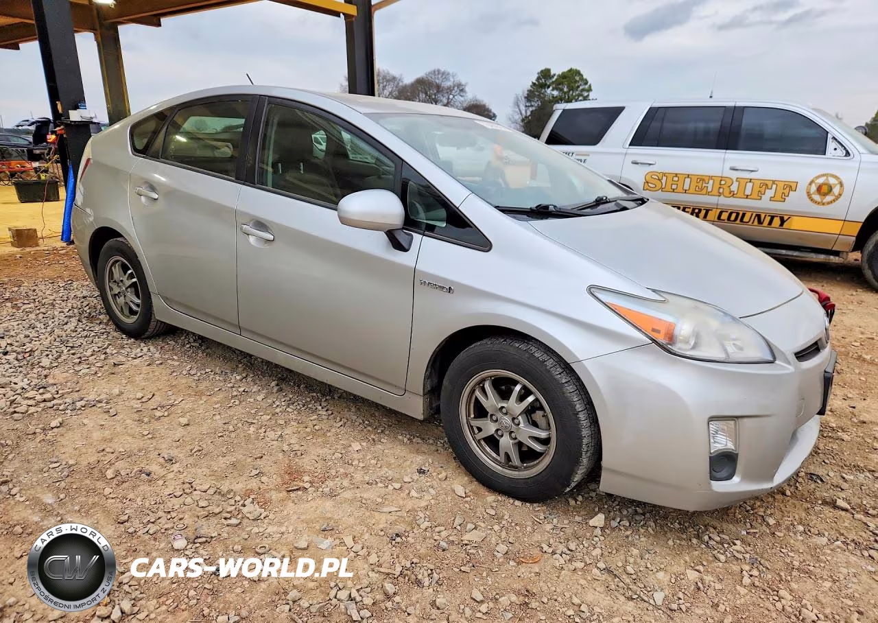 2011 Toyota Prius VIN:JTDKN3DU9B0322132 - 4