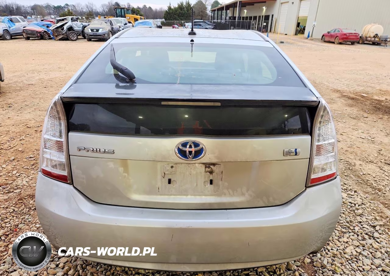 2011 Toyota Prius VIN:JTDKN3DU9B0322132 - 6
