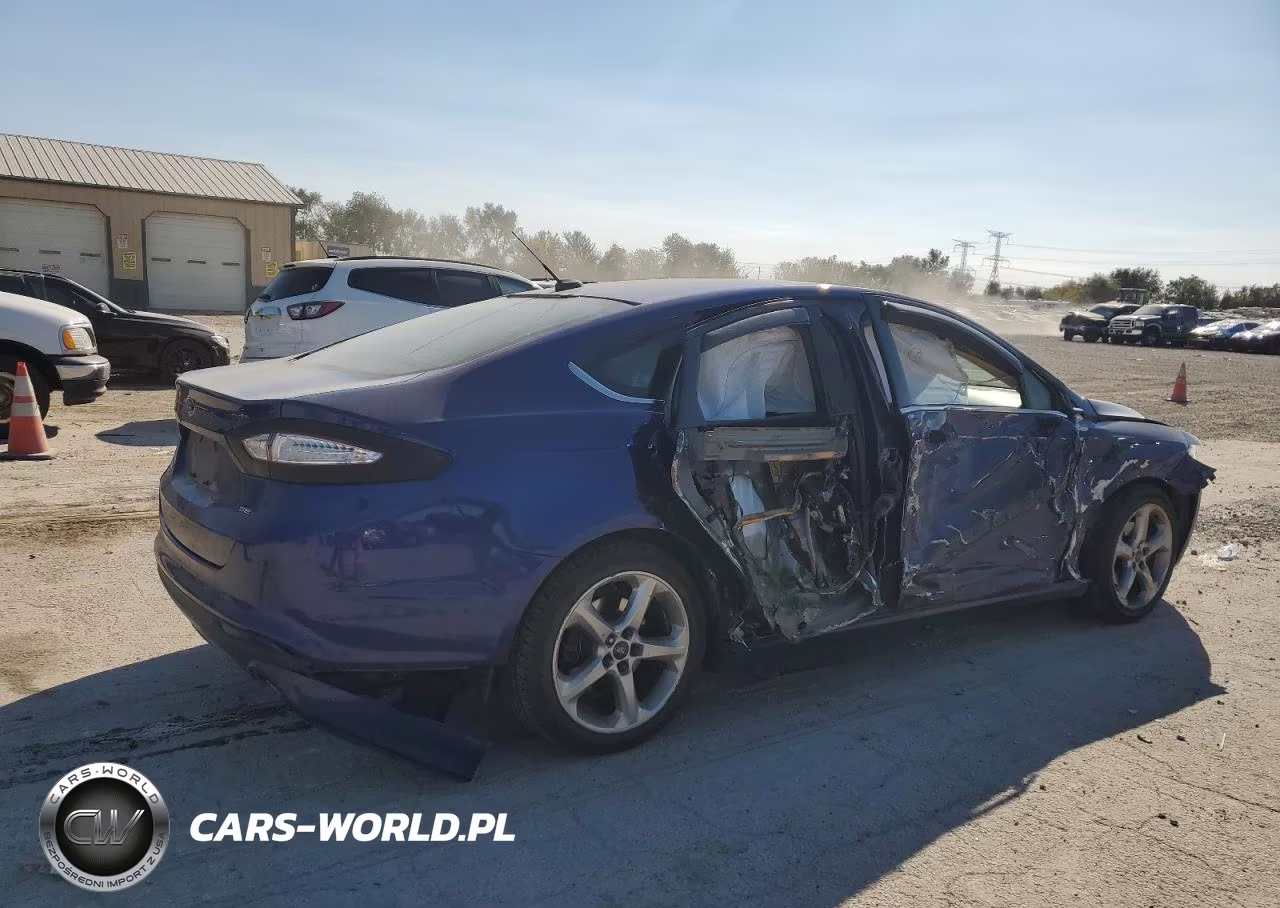 2014 Ford Fusion Se VIN:1FA6P0H70E5401832 - 3