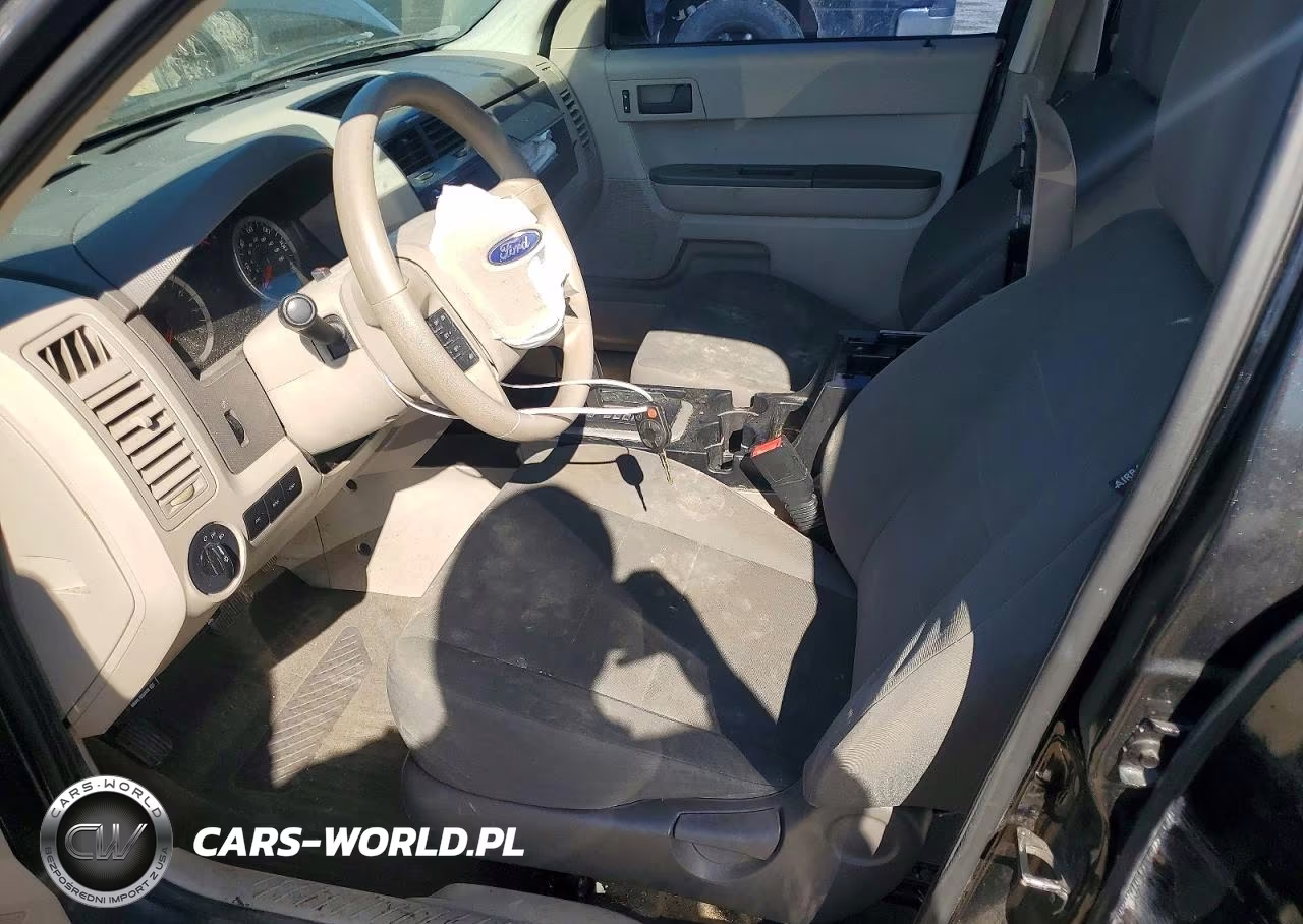 2011 Ford Escape Xls VIN:1FMCU0C70BKB79931 - 7