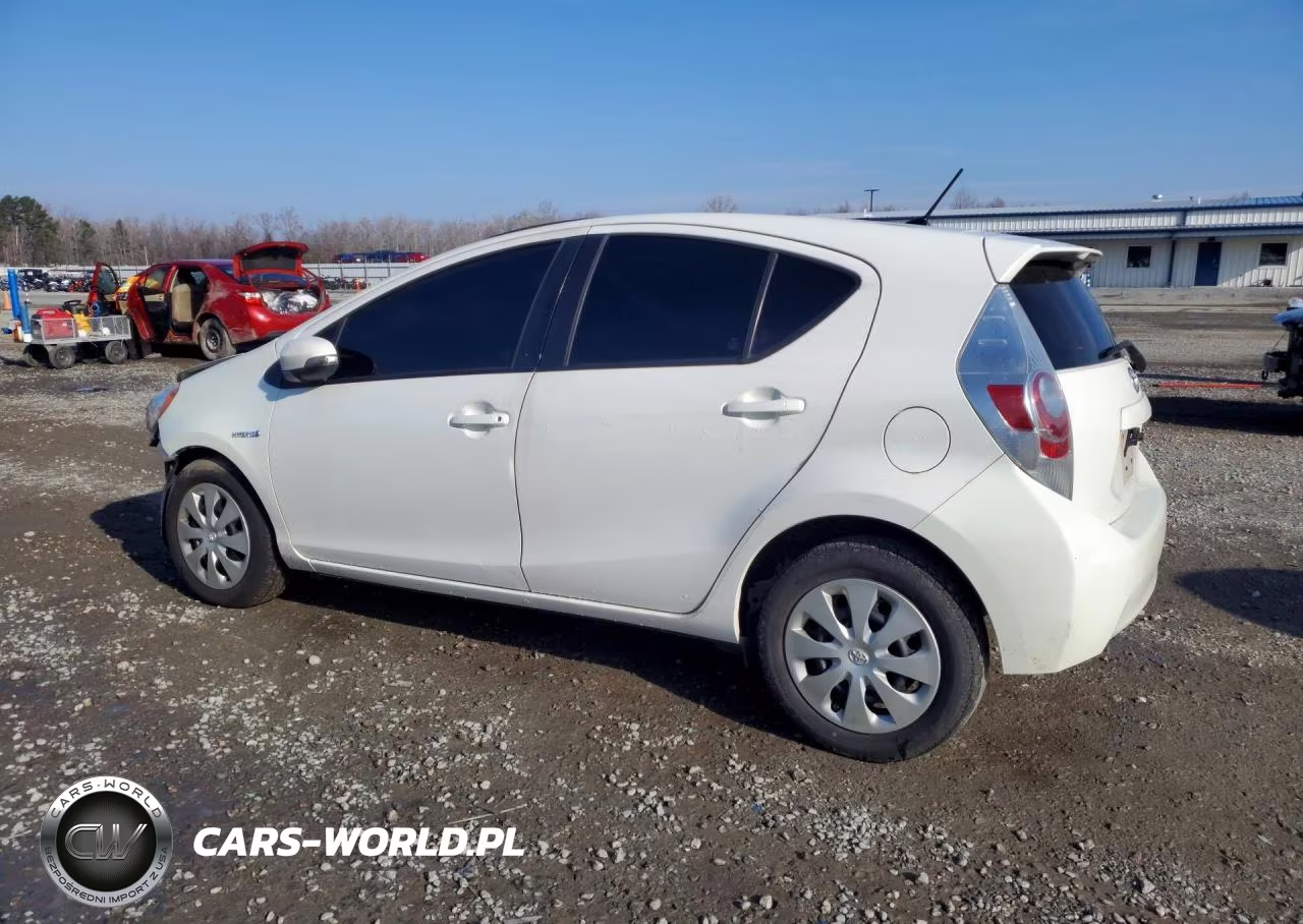 2014 Toyota Prius C Two VIN:JTDKDTB38E1061460 - 2